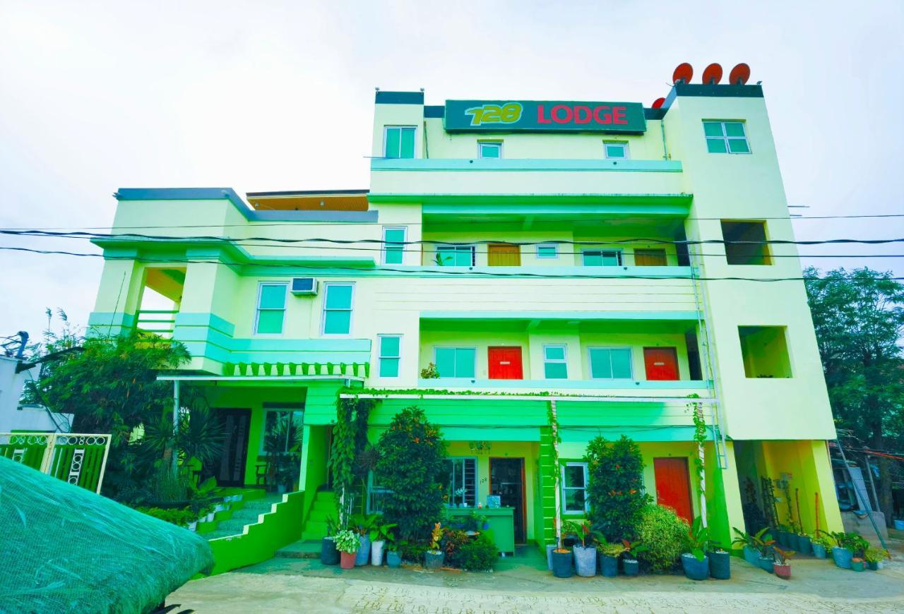 Reddoorz At D128 Lodge Cagayan Valley Tuguegarao Extérieur photo